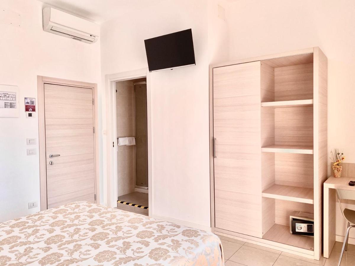 Santa Barbara Hotel & Apartments Bellaria-Igea Marina Exterior foto